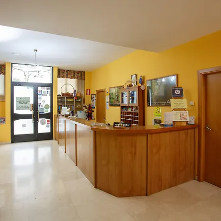 酒店 Restaurante Pontinas 拉林