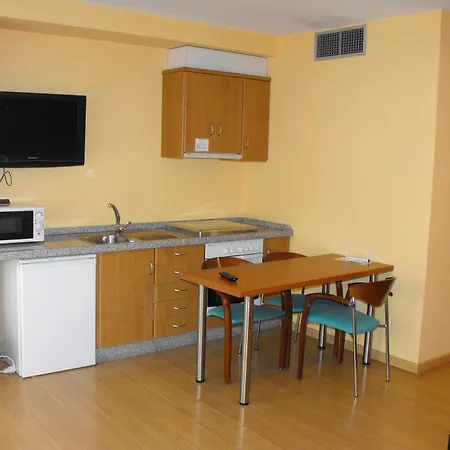 酒店 Restaurante Pontinas 3*