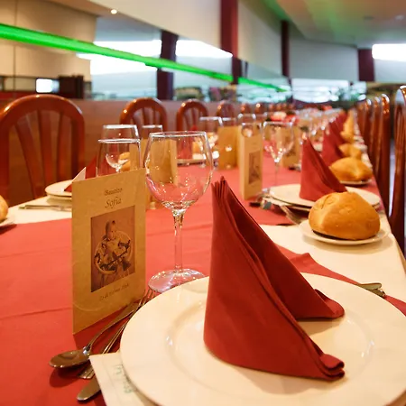 Restaurante Pontinas 酒店 3*