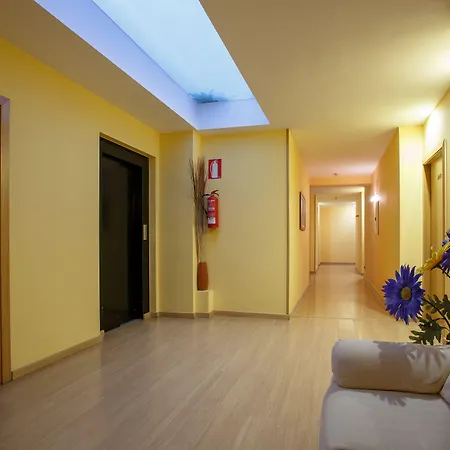 酒店 Restaurante Pontinas 拉林