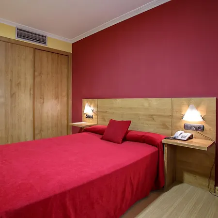 酒店 Restaurante Pontinas 3*