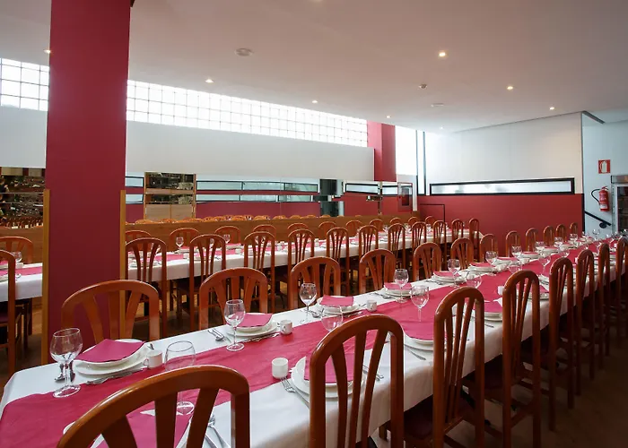 Restaurante Pontinas מלון 3*