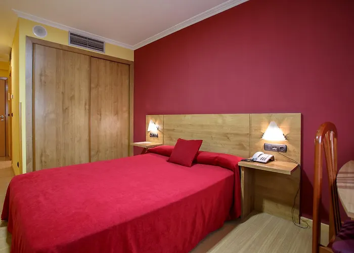 Otel Restaurante Pontinas 3*